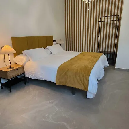 Gibralfaro Apolo טורמולינוס