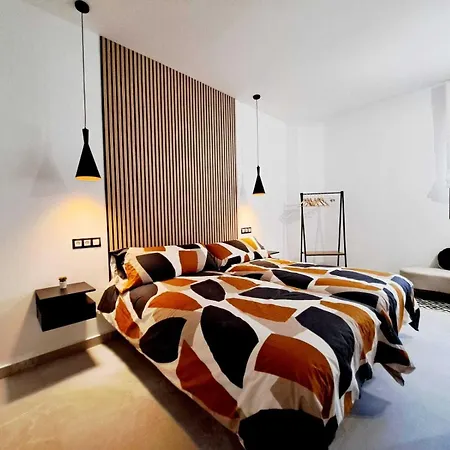 Gibralfaro Apolo 3* טורמולינוס