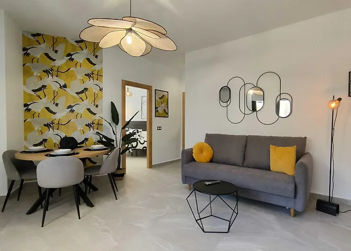 Aparthotel Gibralfaro Apolo 3*