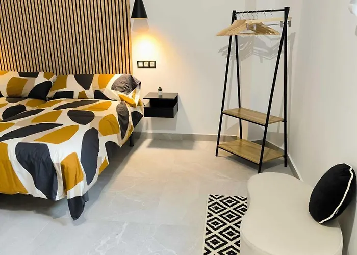 Gibralfaro Apolo Apartahotel 3*