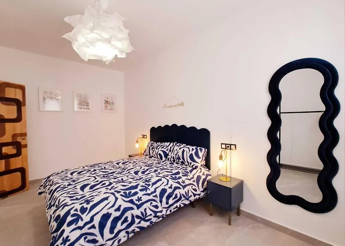 Gibralfaro Apolo Апарт-отель