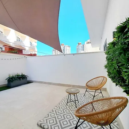 Gibralfaro Apolo Aparthotel *