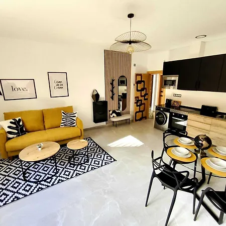 Gibralfaro Apolo Aparthotel