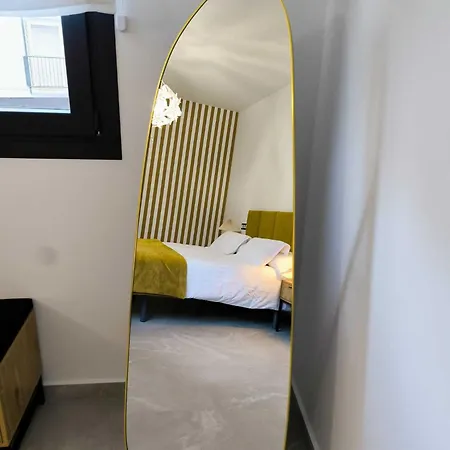 Hotel apartamentowy Gibralfaro Apolo 3*